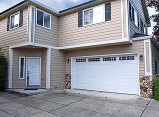 296 Meadow Dr, Ashland, OR