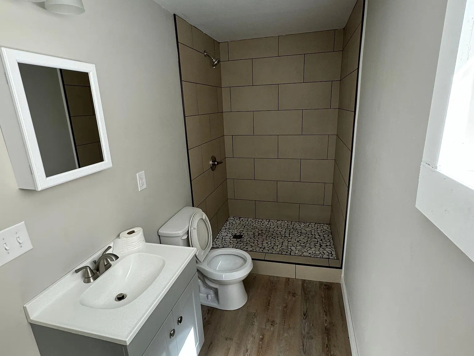 4008 Wood St — Photo 1