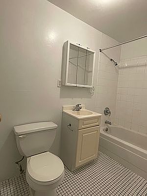 5th image of 420 W 56th St APT 4