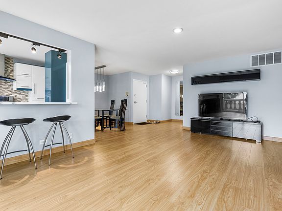2nd image of 1948 N Hidden Creek Cir #3