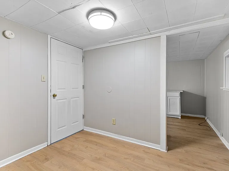 510 Clark St #C — Photo 6