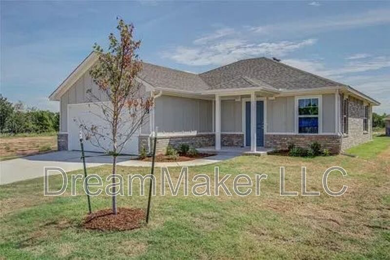 2nd image of 2325 S 28th Ter