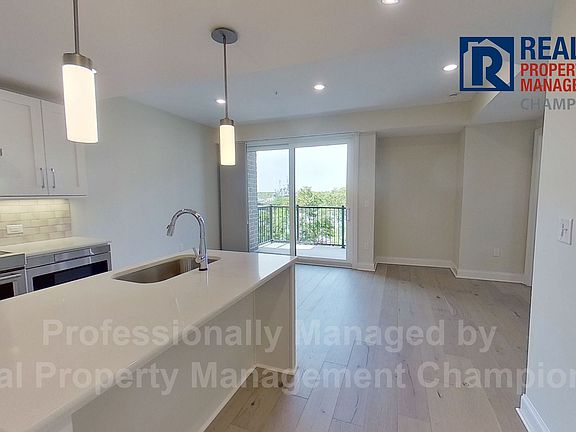 5th image of 10 Grace St #503
