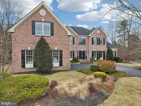 62 Ettl Cir, Princeton, NJ 08540