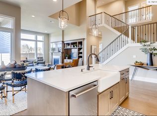 27775 SW Larkspur Ter, Wilsonville, OR 97070