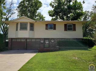 4319 SW 30th Ter, Topeka, KS 66614