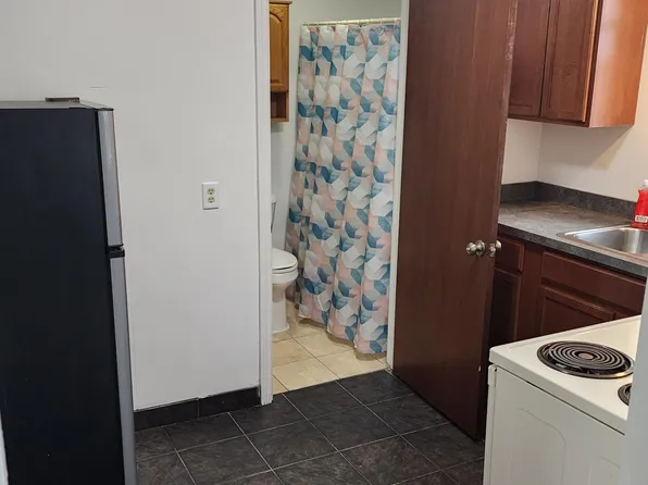 915 Reed St, Saginaw, MI 48602