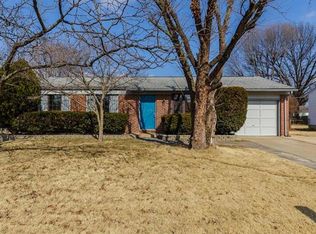 3312 Highgate Ln, Saint Charles, MO 63301