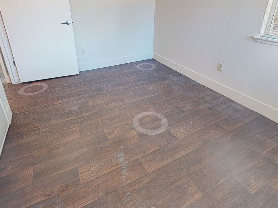 2nd image of 4689 Gerrilyn Way APT 223