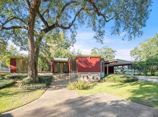 4945 Newcomb Dr, Baton Rouge, LA 70808