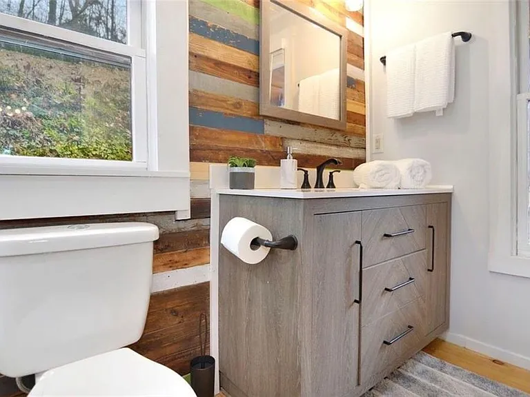 165 Corbin Hill Rd — Photo 15