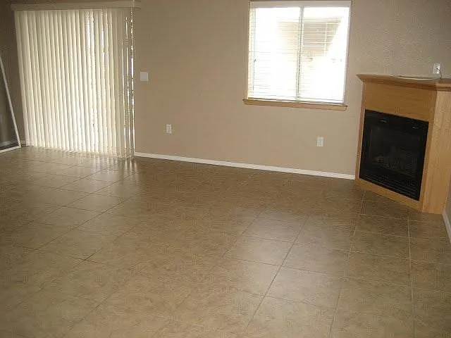 4446 E Savannah Cir — Photo 4