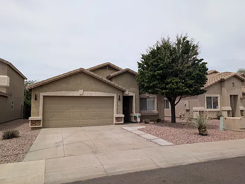 10210 N 116th Ln Photo 1