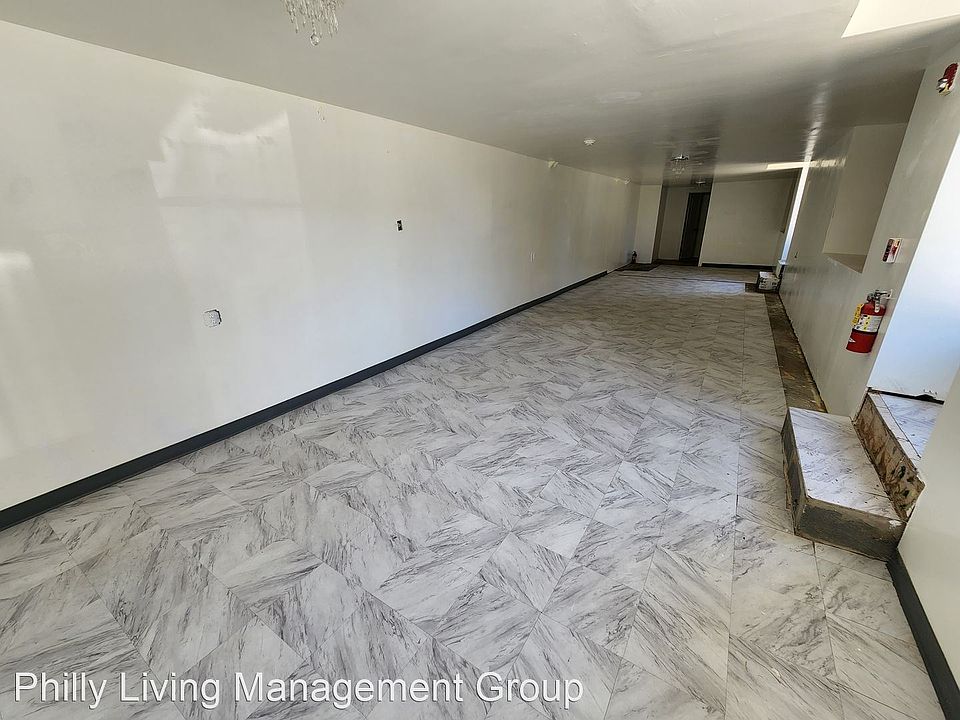 1st image of 1242 W Allegheny Ave Floor 3