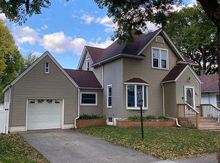 511 Archer Ave, Waterloo, IA 50703