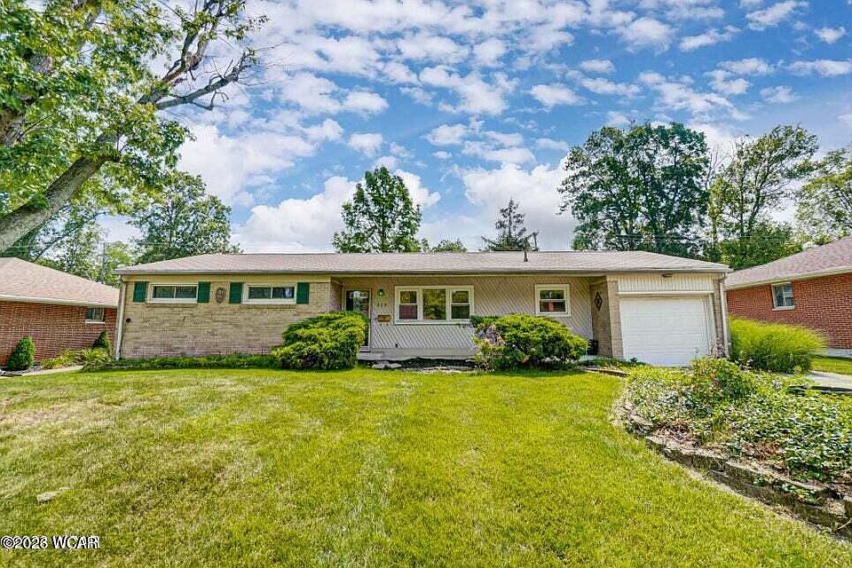 1st image of 819 Gloria Ave
