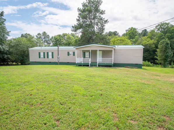 121 Fletcher Rd, Tunnel Hill, GA 30755