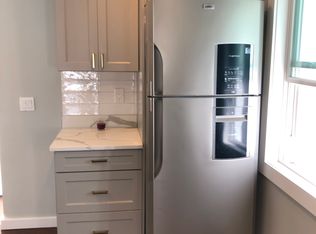 22 Carolina Ave, Island Park, NY 11558