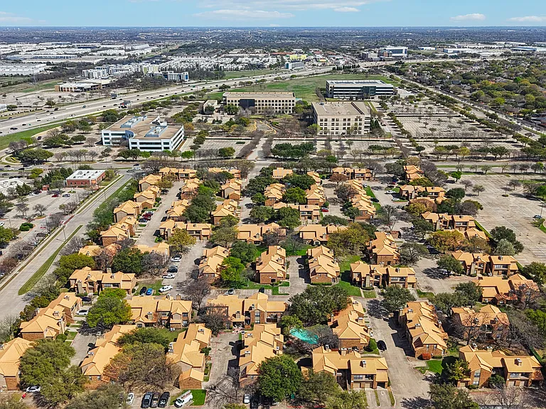 Spring Pointe — Photo 43