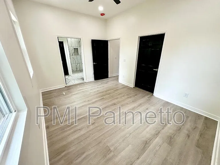 1121 Zeigler St #A — Photo 13
