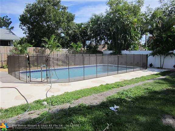 2nd image of 1670 NE 32nd St