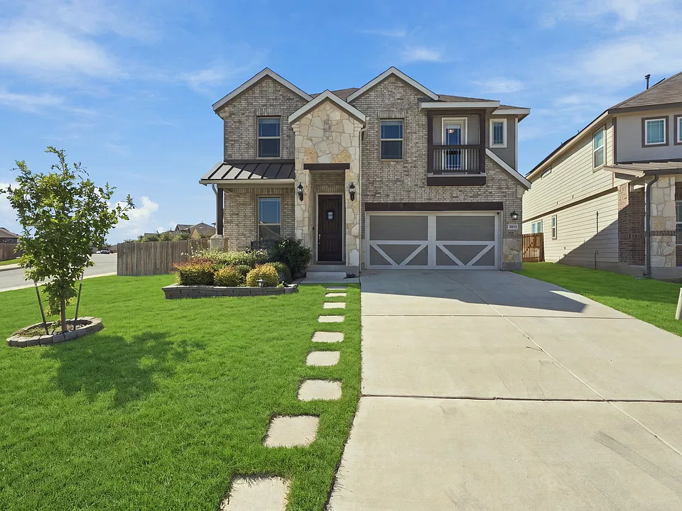 6647 Encore Oaks
