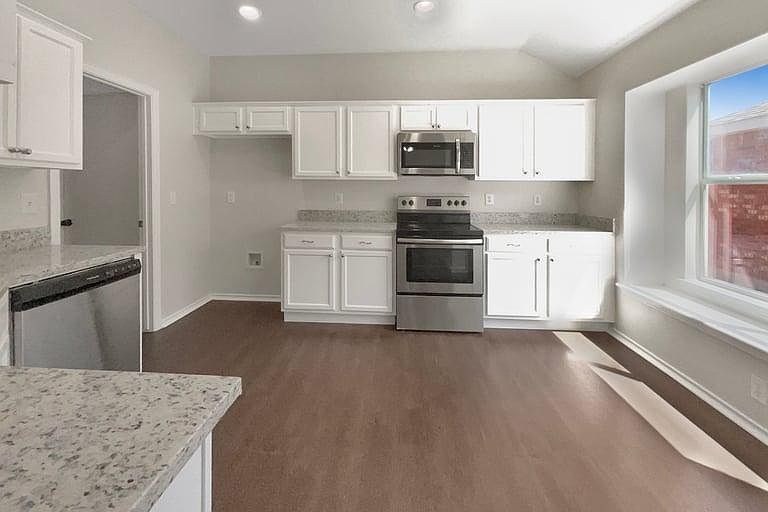 1st image of 4518 Wheatland Dr