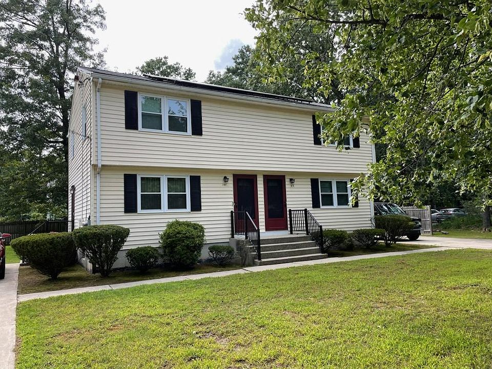 Street view of 146-148 Brandon Ave. Mail boxes @ end of each driveway