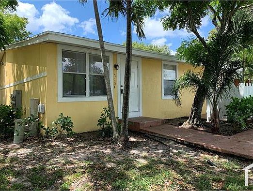 2nd image of 7134 Southgate Blvd #7134