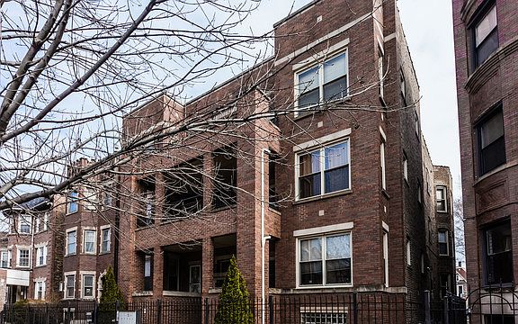 2nd image of 5737 S Michigan Ave #39