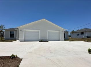 2810 SW 7th Pl, Cape Coral, FL 33914
