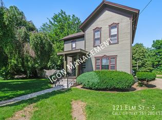 121 Elm St APT 3, Kalamazoo, MI 49007