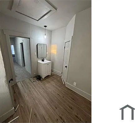 3427 Lexington Ave — Photo 21
