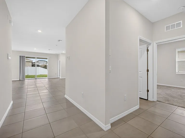 13204 Waterleaf Garden Cir — Photo 24