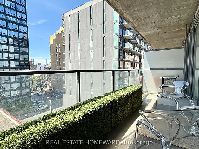 32 Camden St #706 — Photo 28