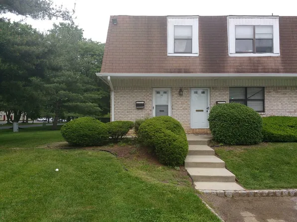 116 Silver Ct, Hamilton, NJ 08690