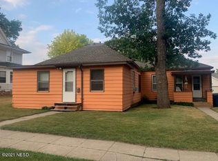 306-308 Broadway St S, Watertown, SD 57201