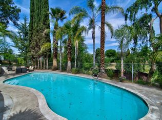 307 Westwood Ln, Redlands, CA 92373