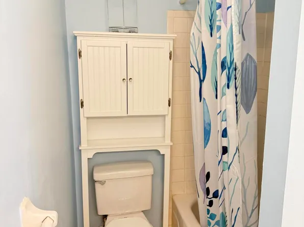 220 Elizabeth St APT G9, Chapel Hill, NC 27514