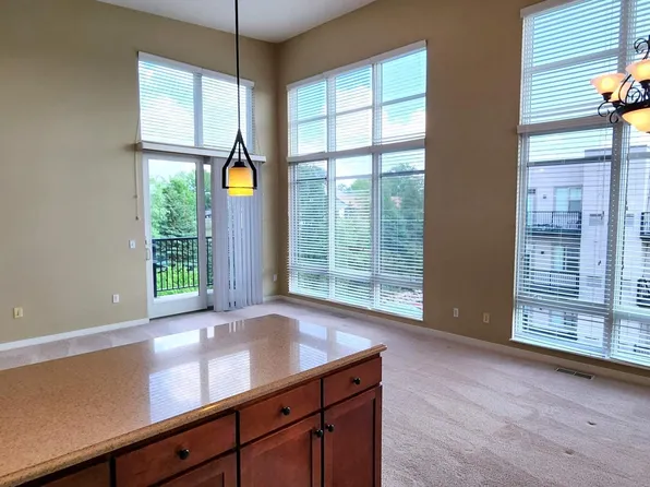 1070 Grandview Ct NE APT 415, Columbia Heights, MN 55421