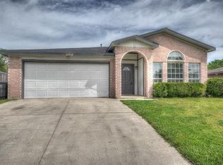 10828 Hornby St, Fort Worth, TX 76108