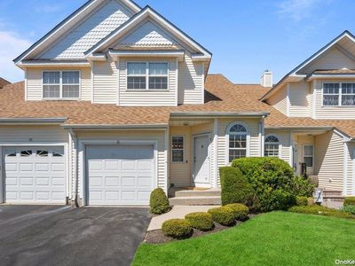 8 Apricot Court #8, Melville, NY, 11747