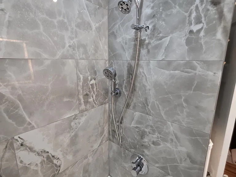 1 N Cherry Grove Ave #1 — Photo 15