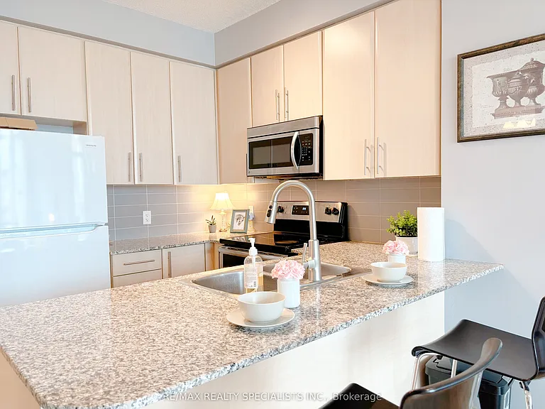 3515 Kariya Dr #906 — Photo 5