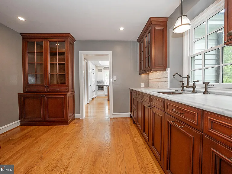 101 E Brookhaven Rd — Photo 20