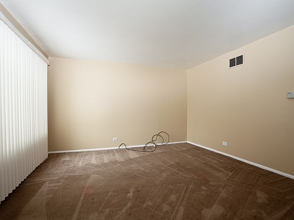 2nd image of 2033 Lioncrest Dr #2033
