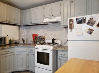 449 Fairmount Ave #2, Philadelphia, PA 19123