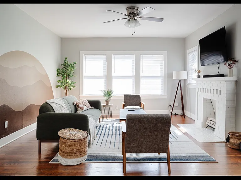 5110 Denton Dr — Photo 26