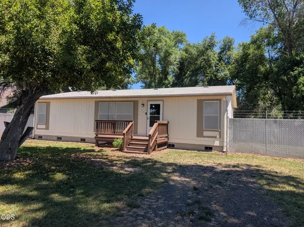 1737 Summers Ln, Klamath Falls, OR 97603