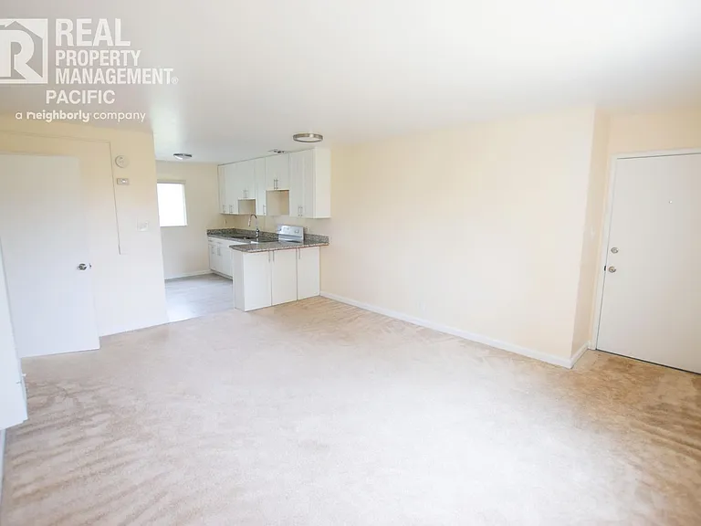 2131 Parker Street — Photo 3